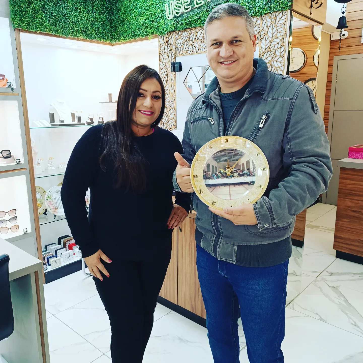 Cliente e peça ELGIN XV